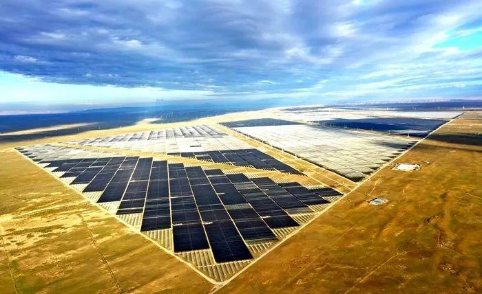 中國(guó)十三省最大光伏電站在這里！欽州康熙嶺的光伏電站能排上號(hào)了嗎？