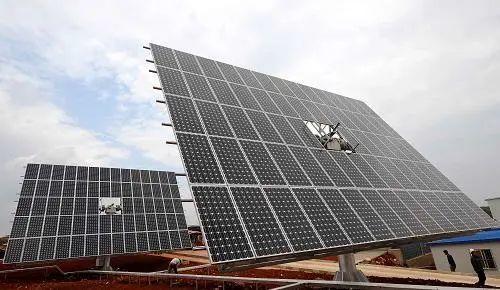 中國(guó)十三省最大光伏電站在這里！欽州康熙嶺的光伏電站能排上號(hào)了嗎？