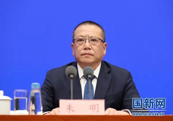 國家能源局：大力發(fā)展光伏發(fā)電、風(fēng)電等可再生能源；多管齊下解決消納問題