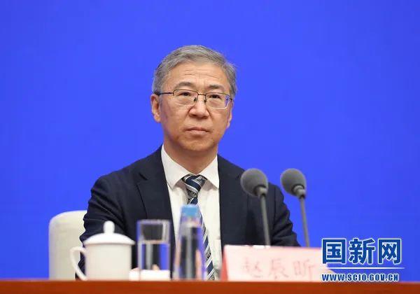 國家能源局：大力發(fā)展光伏發(fā)電、風(fēng)電等可再生能源；多管齊下解決消納問題